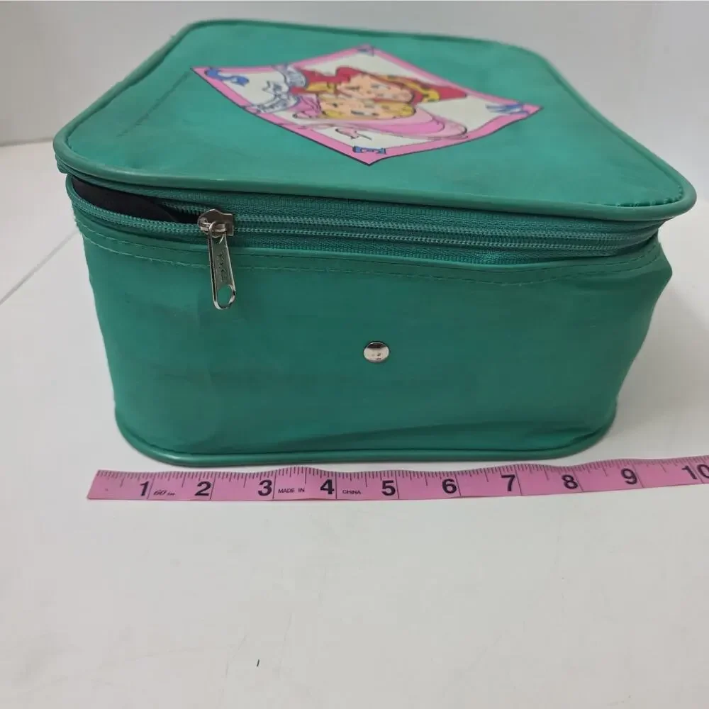 Vintage 1990 Alvin & Chipmunks, Alvin & Britney Teal Blue Green Child’s Suitcase